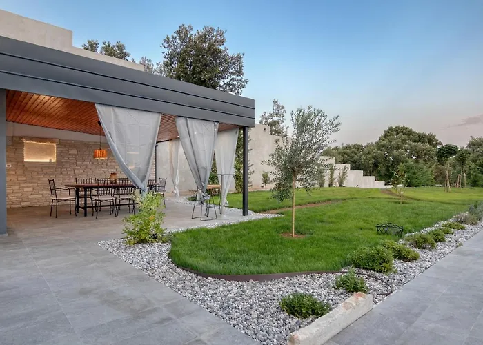 Villa Design M Póla